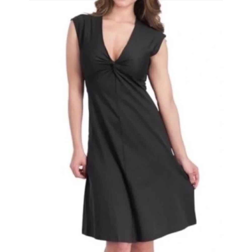BANANA REPUBLIC Patagonia Bandha V Neck Silk Black Dress Front Twist Size 6